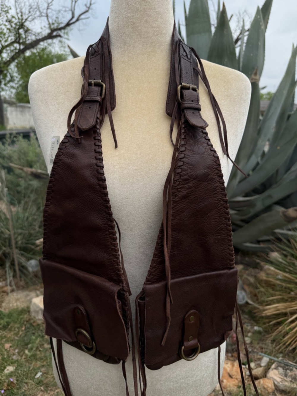 Free People FP Collection Kingsley Brown Leather Fringe Harness Bag Vest Boho - Picture 2 of 8